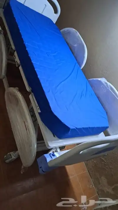 سرير طبي كهربائي 10 حركات معا مرتبه طبيه اصليه وطولت طعام 1