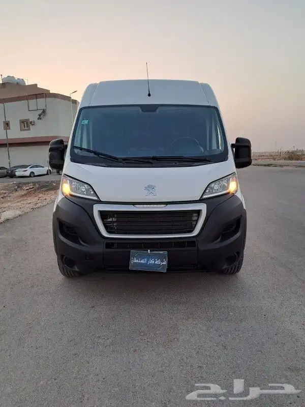 بيجو بوكسر حجم وسط 2021 0