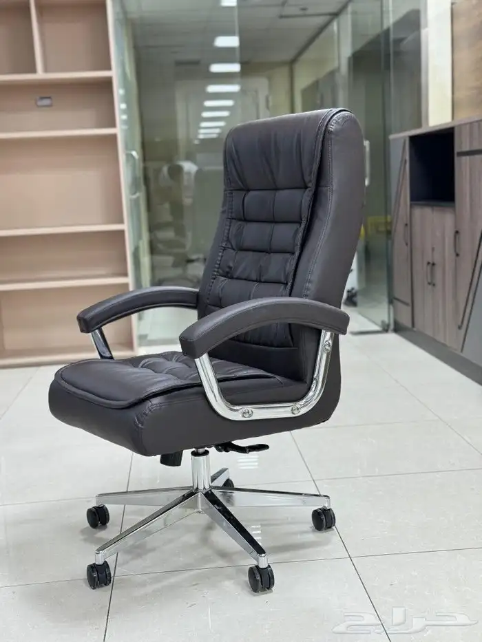 كراسي المسرح كراسي محاضرات 9