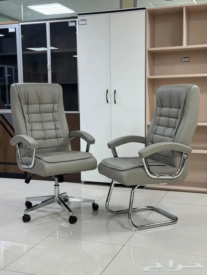 كراسي المسرح كراسي محاضرات 10