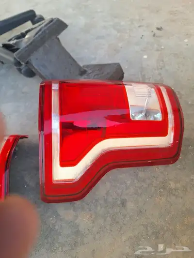 اسطبات ومراية يمين F150 4