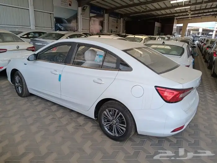 ام جي 5 استاندر موديل 2024 6