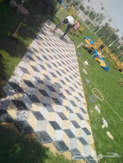 ابو محمد لتركيب الانترلوك والبلدوره والبلاط في جيزان 2