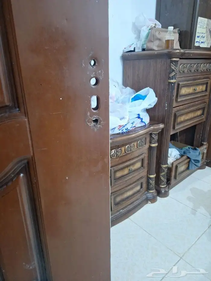 نجار ابواب وغرف وصيانه كل قطع الاثاث ودهان ابواب 9