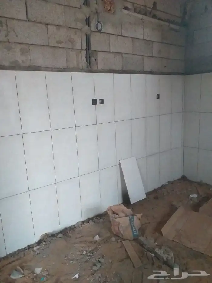 مبلط يمني لجميع انواع السراميك 8