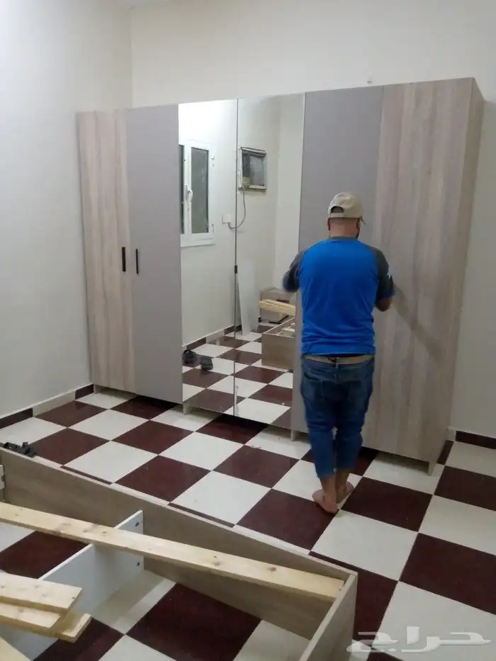 نقل عفش واثاث منازل مع فك وتركيب وضمان 1