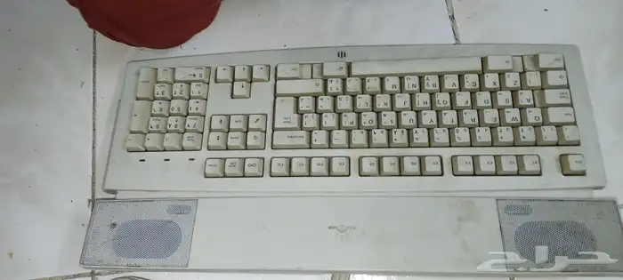Old keyboard for sale 100  keyboard 1