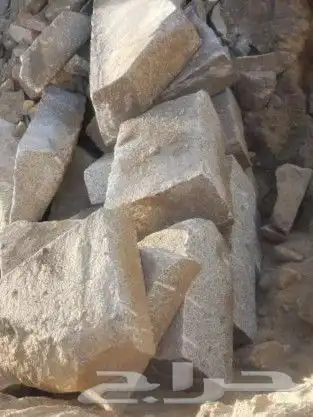 مقاول حجر بنيان مرافي بلبكلين تلبيس حجر تنومه ترميم بيوت قدي 5