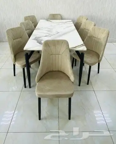 افخم طاولات الطعام 9