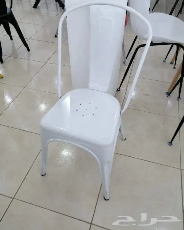 كراسي حديد 5