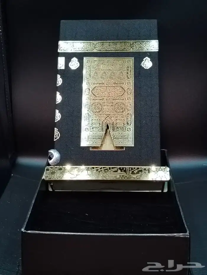 باب الكعبه ديكور منزلي ي ضفي لمسة من الروحانية 1