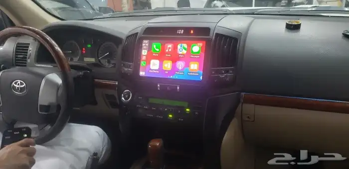 شاشة جيب لاند كروزر 2012 2