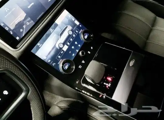 لاند روفر رانج روفر فيلار Range Rover Velar S SUV موديل 2023 15