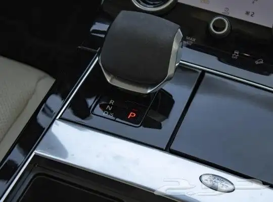 رانج روفر فيلار اس Range Rover Velar P250 S SUV موديل 2023 11