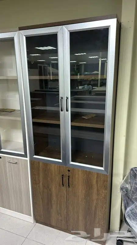 اثاث مكتبي مكاتب وكنب مكتبي 14