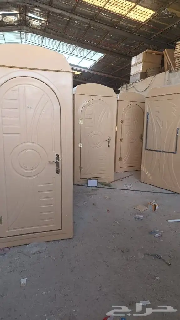 حمامات متنقله دورات مياه متنقله مجهزه بلكامل عربي افرنجي 2