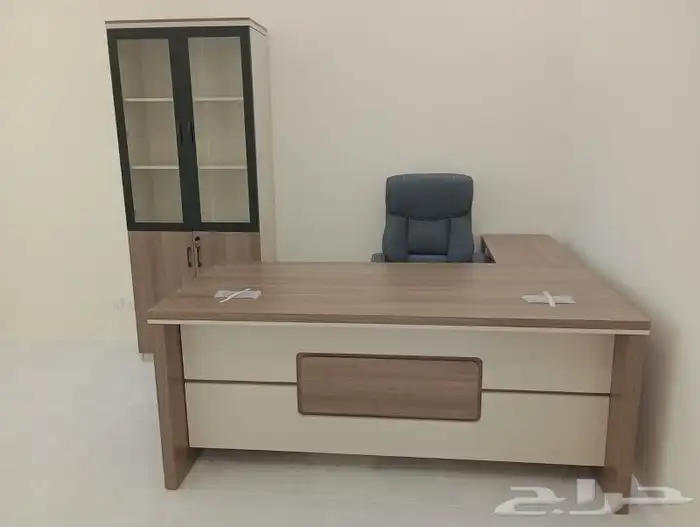 اثاث مكتبي مكاتب وكنب مكتبي 9