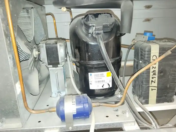 ثلاجات المركزية صيانة و تركيب 2