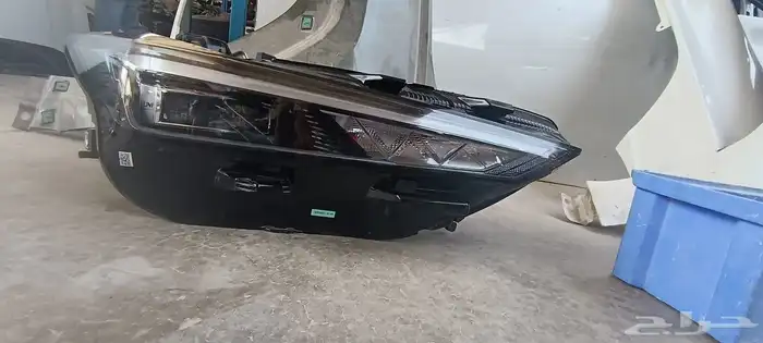 شمعه يوني في يمين موديل 2022 1
