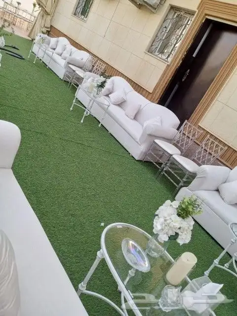 طاولات طعام للتأجير 7