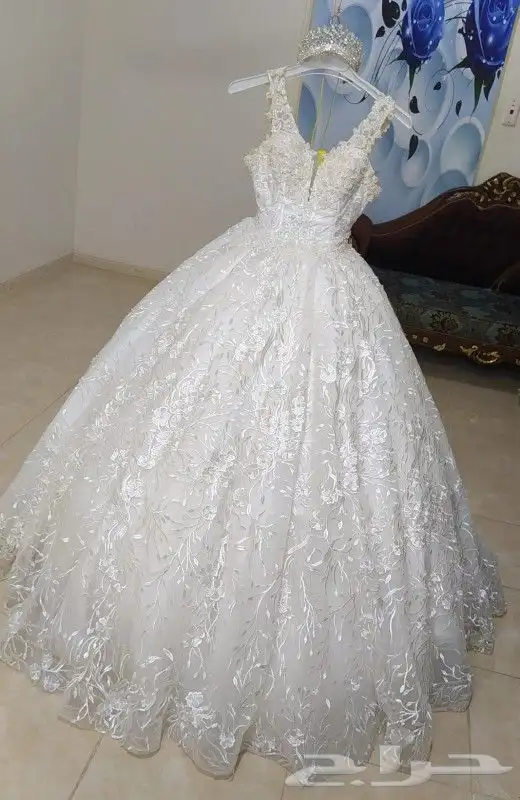 قستان زفاف للبيع 1200 0