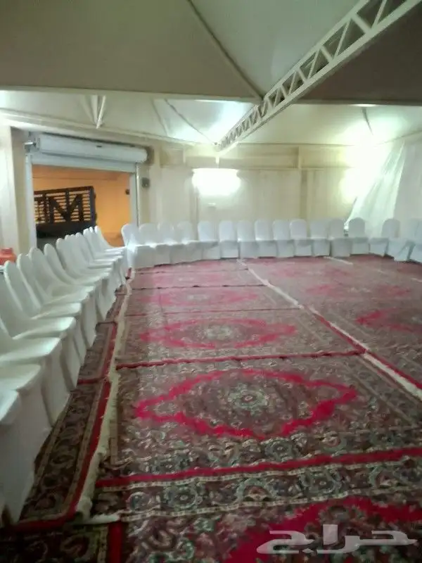 طاولات طعام للتأجير 3