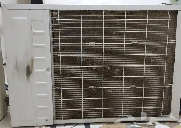 مكيف اسبليت إل جي LG نظيف 1