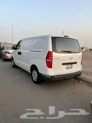 هونداي H1 موديل 2016 الايجار شهري و اسبوعي فقط 1