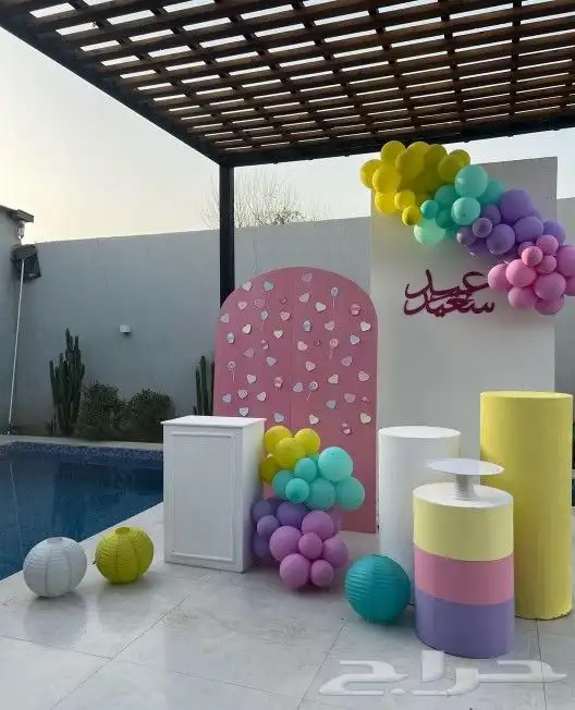 تأجير طاولات واستاندات وتنسيق وتنظيم المناسبات 4