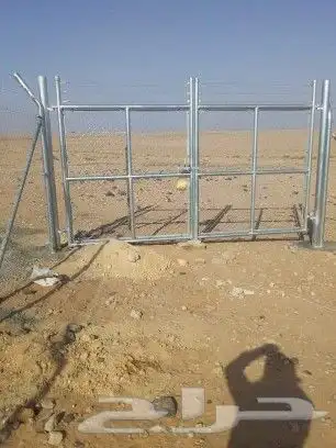 نقوم بجميع اشغال الشبوك من مزارع لا استراحات وملاعب 8