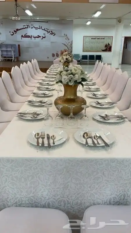 طاولة طعام بمفرش دائري ومستطيل 7