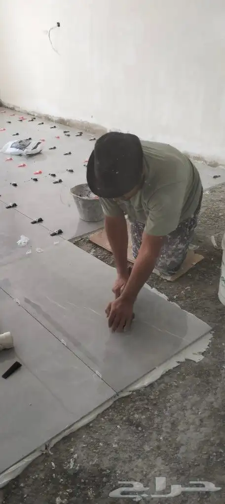 معلم بلاط سيراميك ورخام مخطط ولي العهد 6