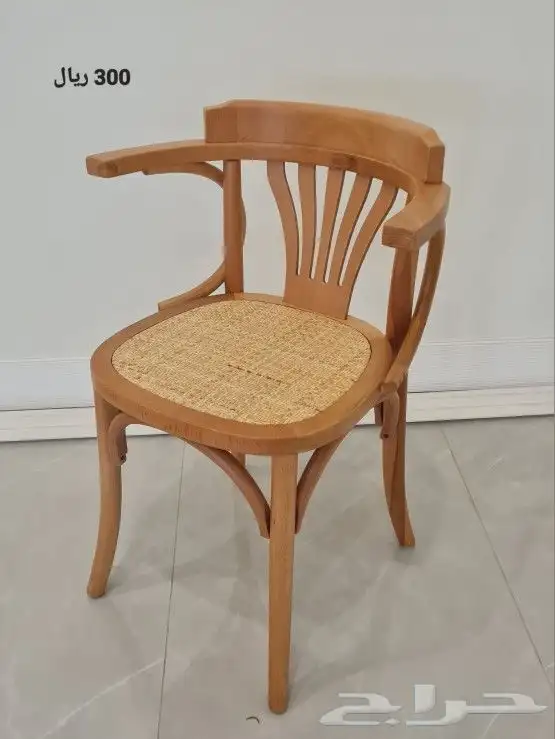 كراسي خشبيه 2