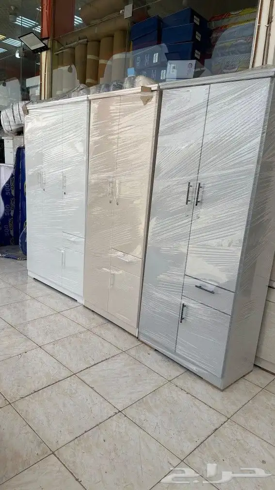 سرير حديد متوفر دورين يتوفر مراتب طبيه بطانيه مخده لحاف مفرش 4