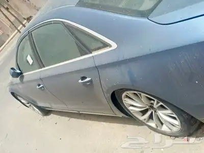 اودي A8 مديل 2012 للبيع قطع فقط لاغير سته سلندر او البيع كام 3