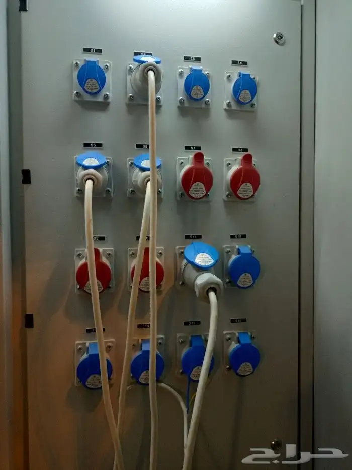 كهربائي مكه دقه في العمل وسرعه فى الأداء 0