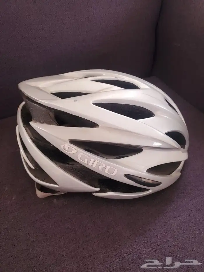 خوذة للدراجة من شركة GIRO   bicycle helmet 0