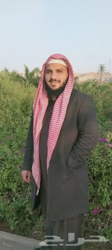 معلم قرآن وتأسيس خبره بالمدينه 0