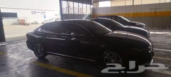 مكاين جنسس ازيرا سنتافي 1