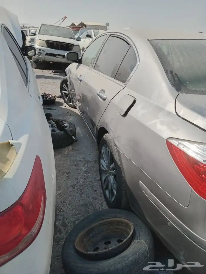 قطع غيار جنسس 2012 2