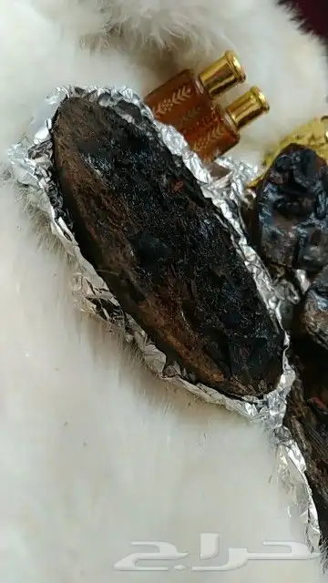 بخور عدني عرائسي فاخر.. عود عطر 8