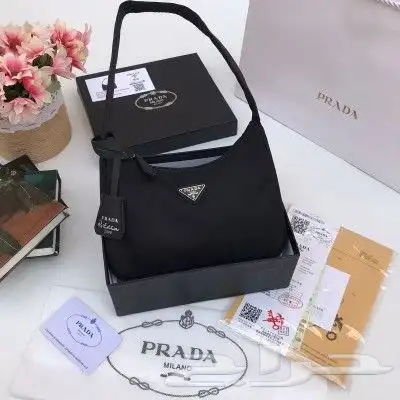 عرض شنط ماركات درجة اولي 30