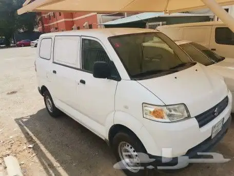 دبابات و هايس للايجار الشهري 3