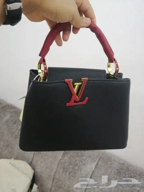 عرض شنط ماركات درجة اولي 24