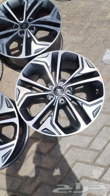 جنوط سنتافي كروم الأصلي وكاله موديل 2020 مقاس 19 5