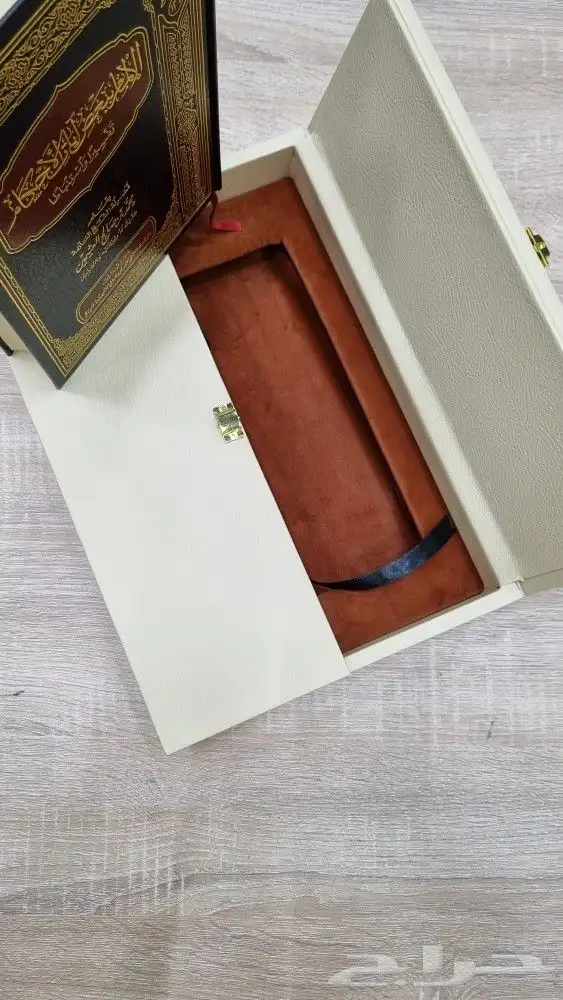 تفصيل صناديق وعلب فاخرة للهدايا 4