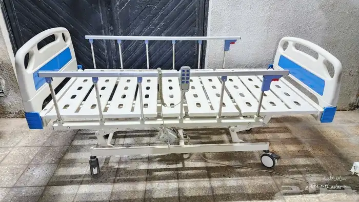 سرير طبي كهربائي 0