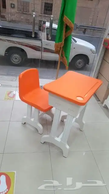 سبورات وطاولات 5