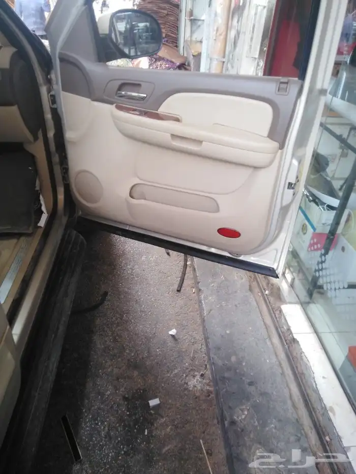 إصلاح جميع انواع الشماسات والحزامات والديكورات 3