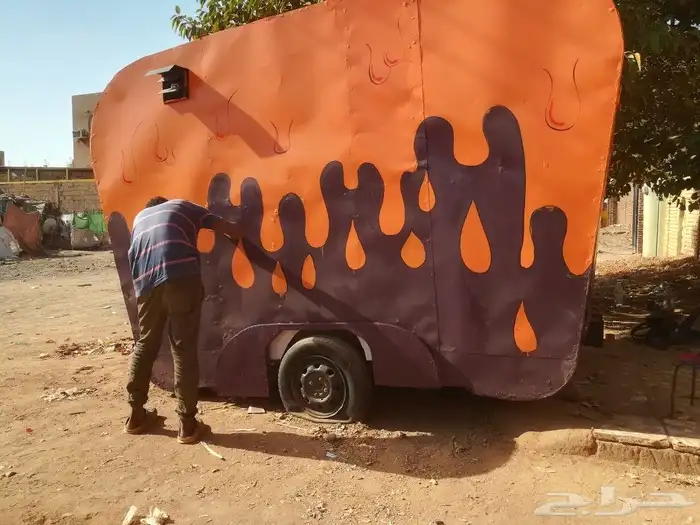 رسام جدران و لوحات محترف 7